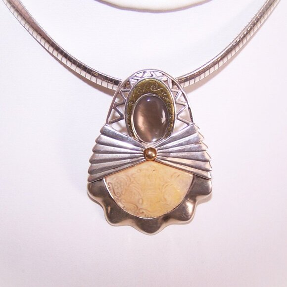 Carolyn Pollack Relios Sterling Silver Brass Mother of Pearl Pendant - Picture 2 of 7